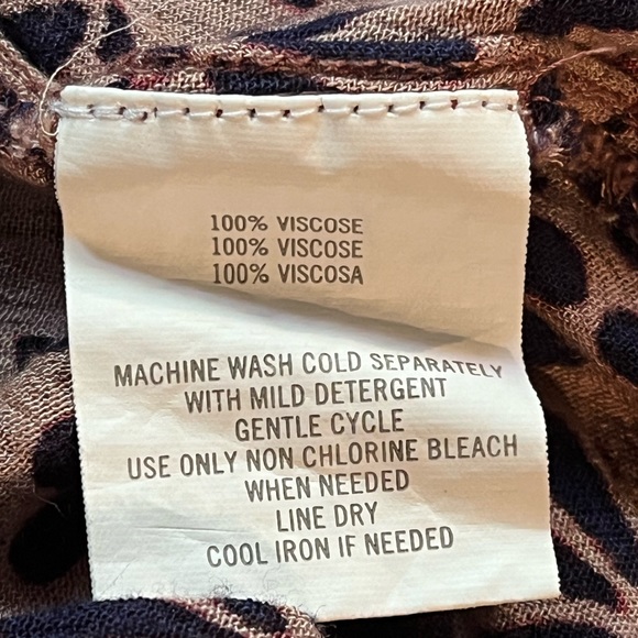 O’NEILL Sleeveless Dress in Navy & Salmon Pattern Sz S - Picture 4 of 4